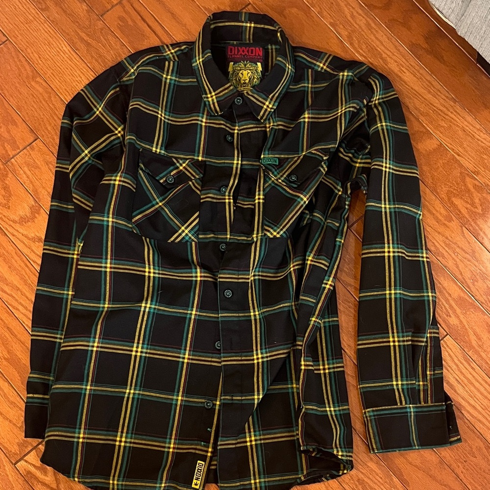 DIXXON Men's Black and Yellow Checkered Shirt